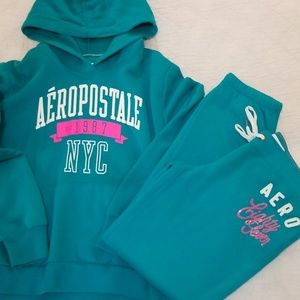 Aeropostale Sweatpant Set